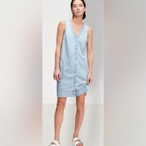 GAP Light Wash Chambray Sleeveless Button-Front Dress - Size Small
